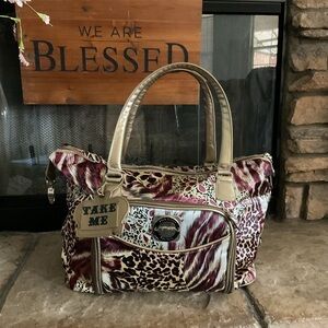 Stylish Multicolor Animal Print Kathy Von Zeeland Women's Weekender Bag